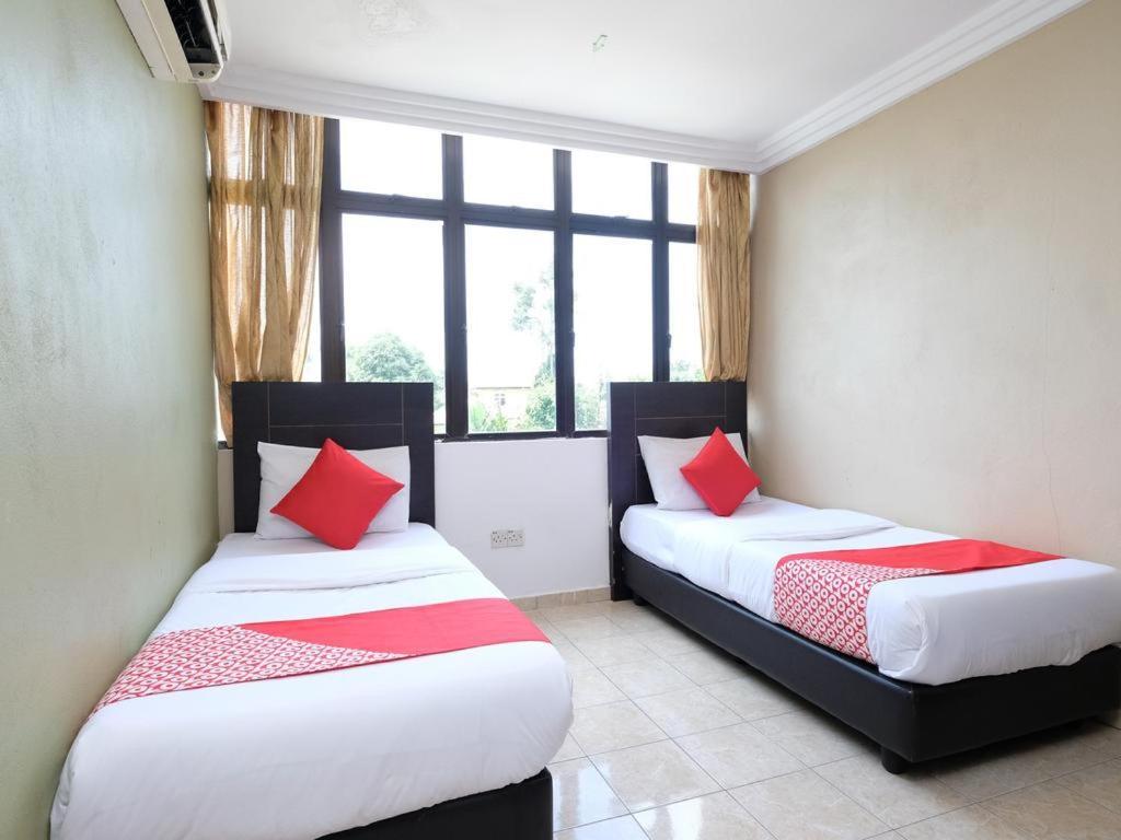 Mrj Hotel Wakaf Che Yeh 2 Kota Bharu Exterior foto